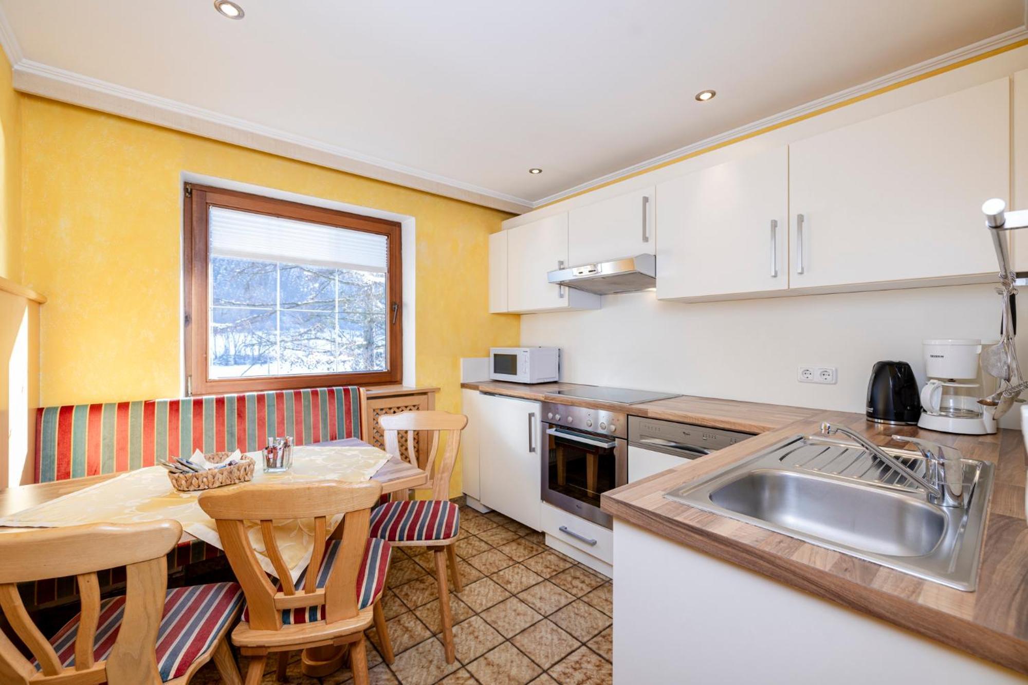 Aparthotel Landhaus St. Joseph Mayrhofen Kültér fotó