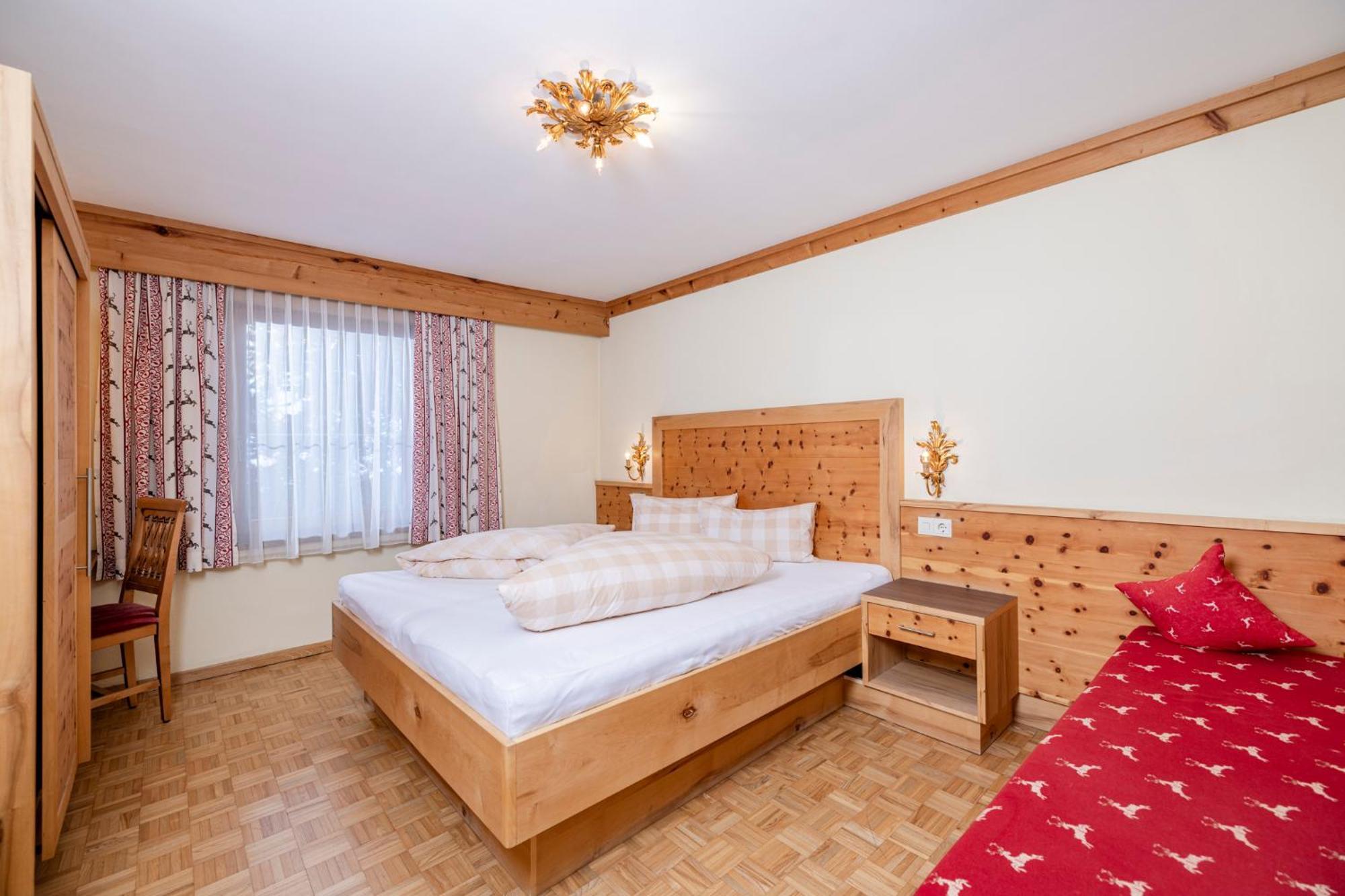 Aparthotel Landhaus St. Joseph Mayrhofen Kültér fotó