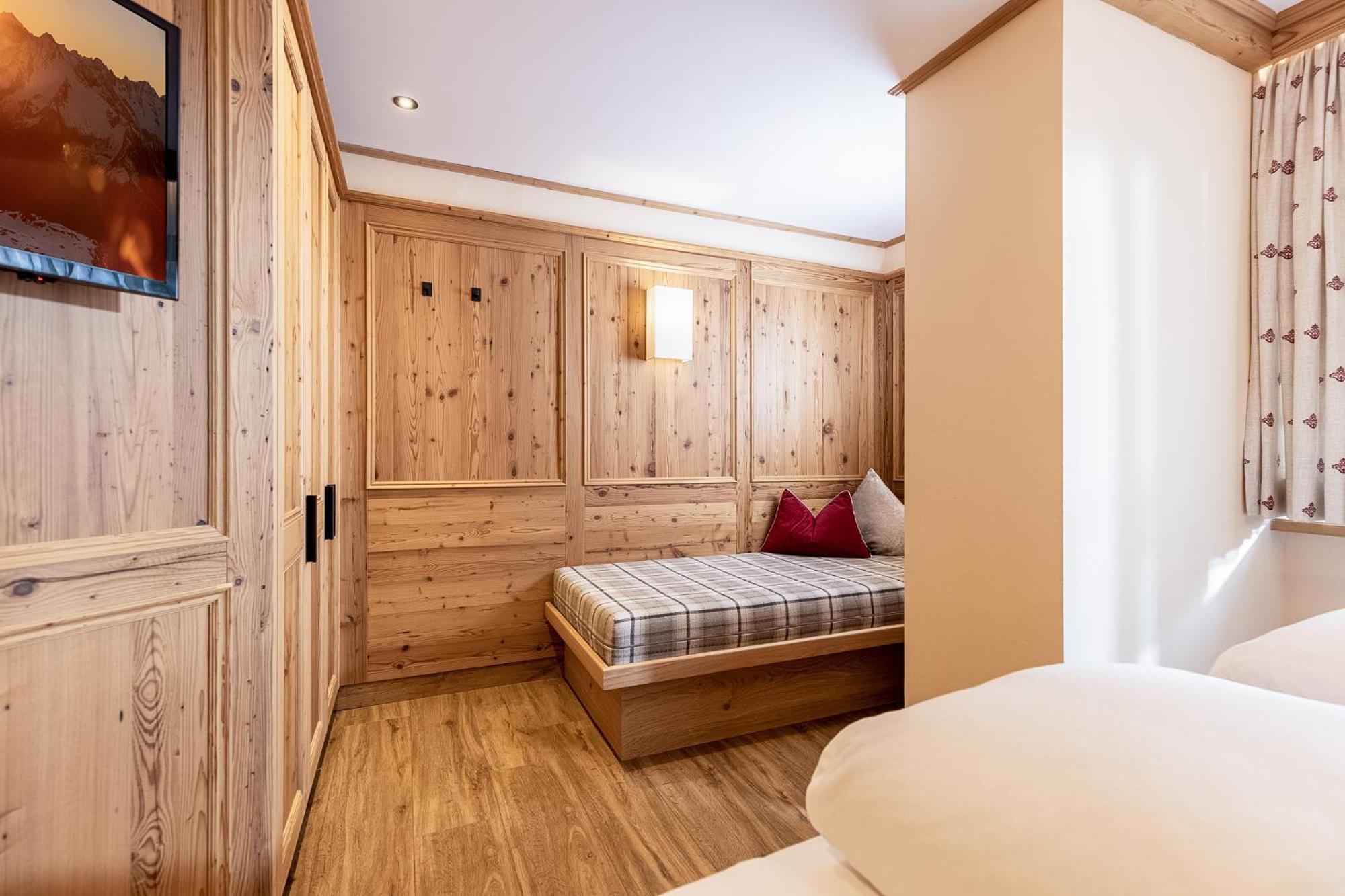 Aparthotel Landhaus St. Joseph Mayrhofen Kültér fotó