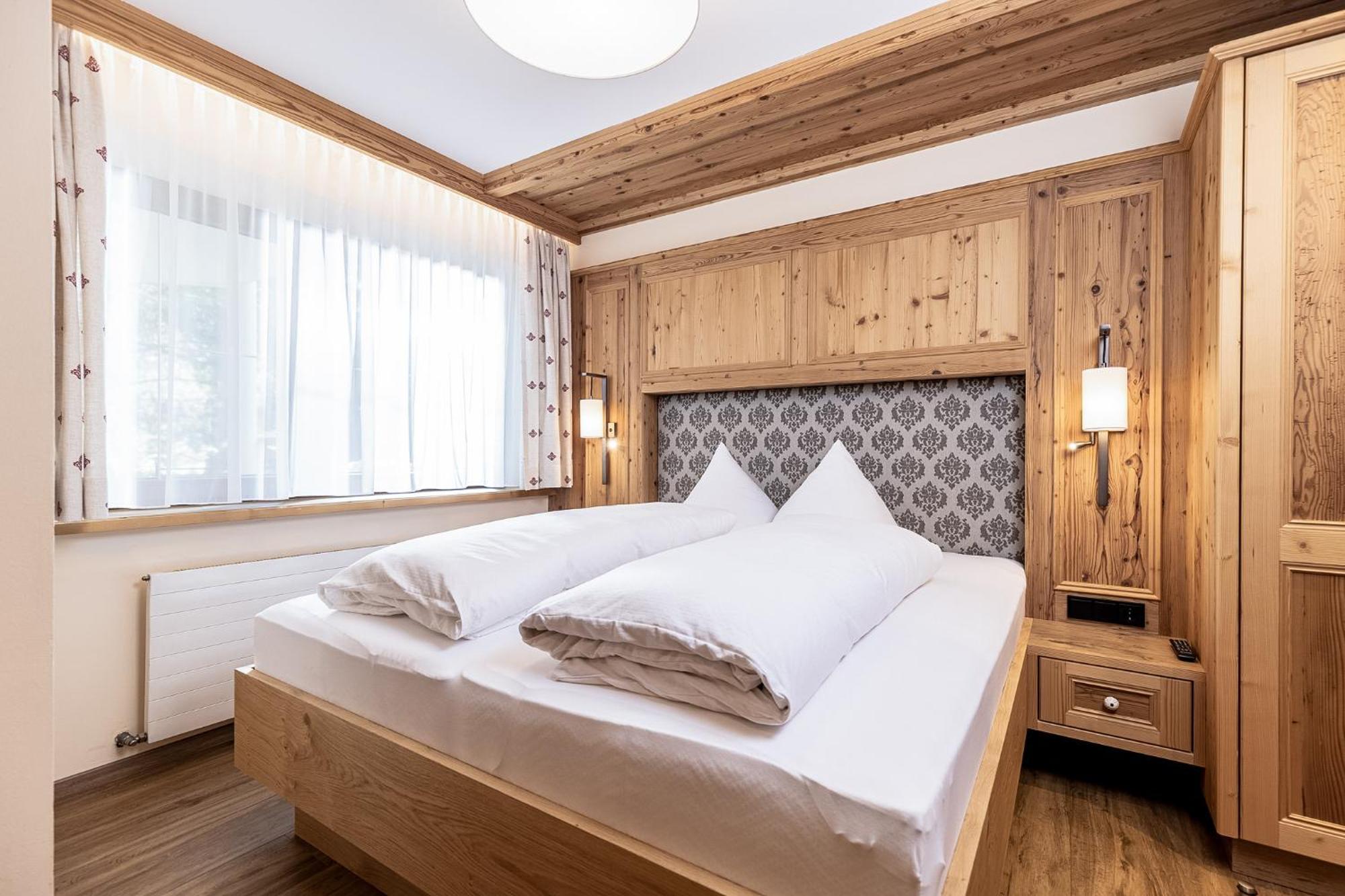 Aparthotel Landhaus St. Joseph Mayrhofen Kültér fotó
