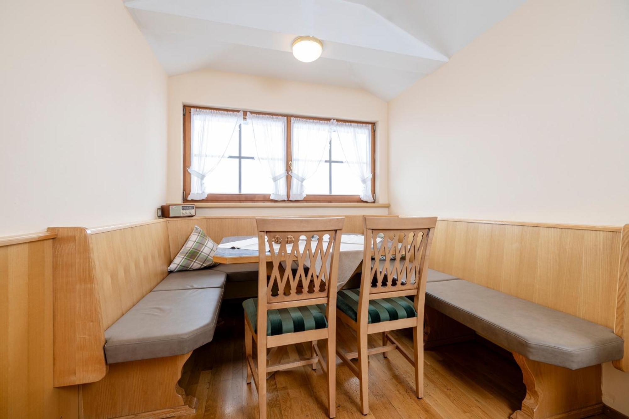Aparthotel Landhaus St. Joseph Mayrhofen Kültér fotó