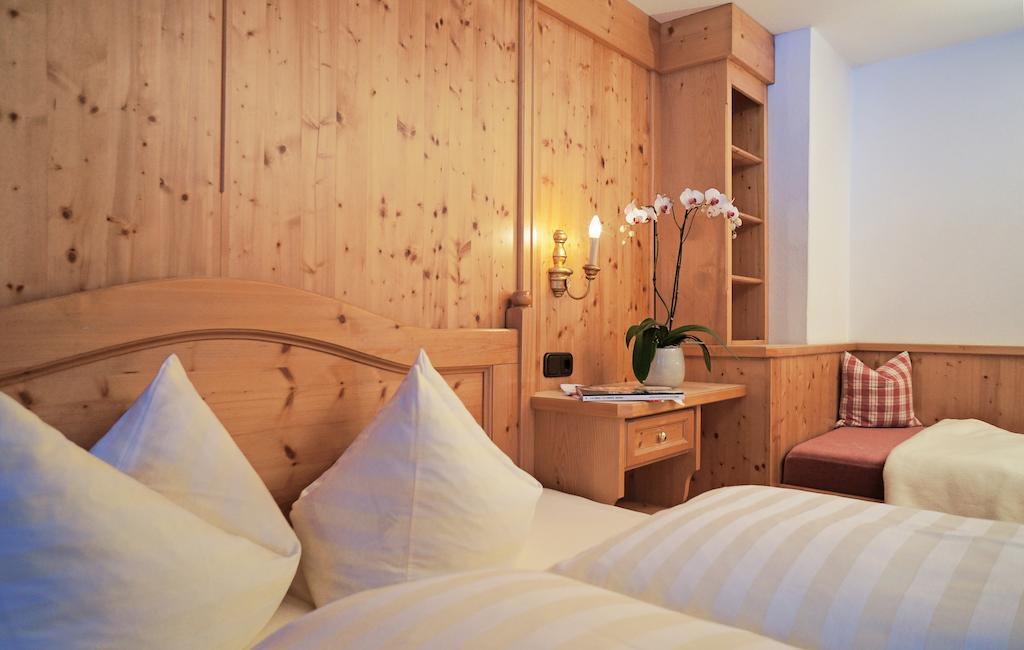 Aparthotel Landhaus St. Joseph Mayrhofen Kültér fotó